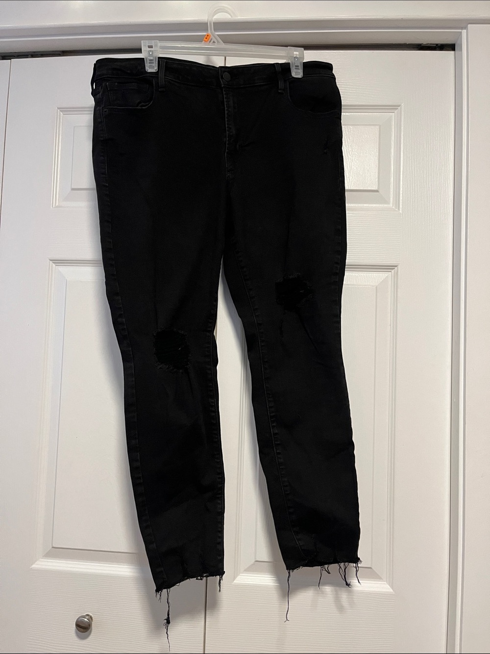 Old Navy Black Skinny Jeans with Distressed Knees